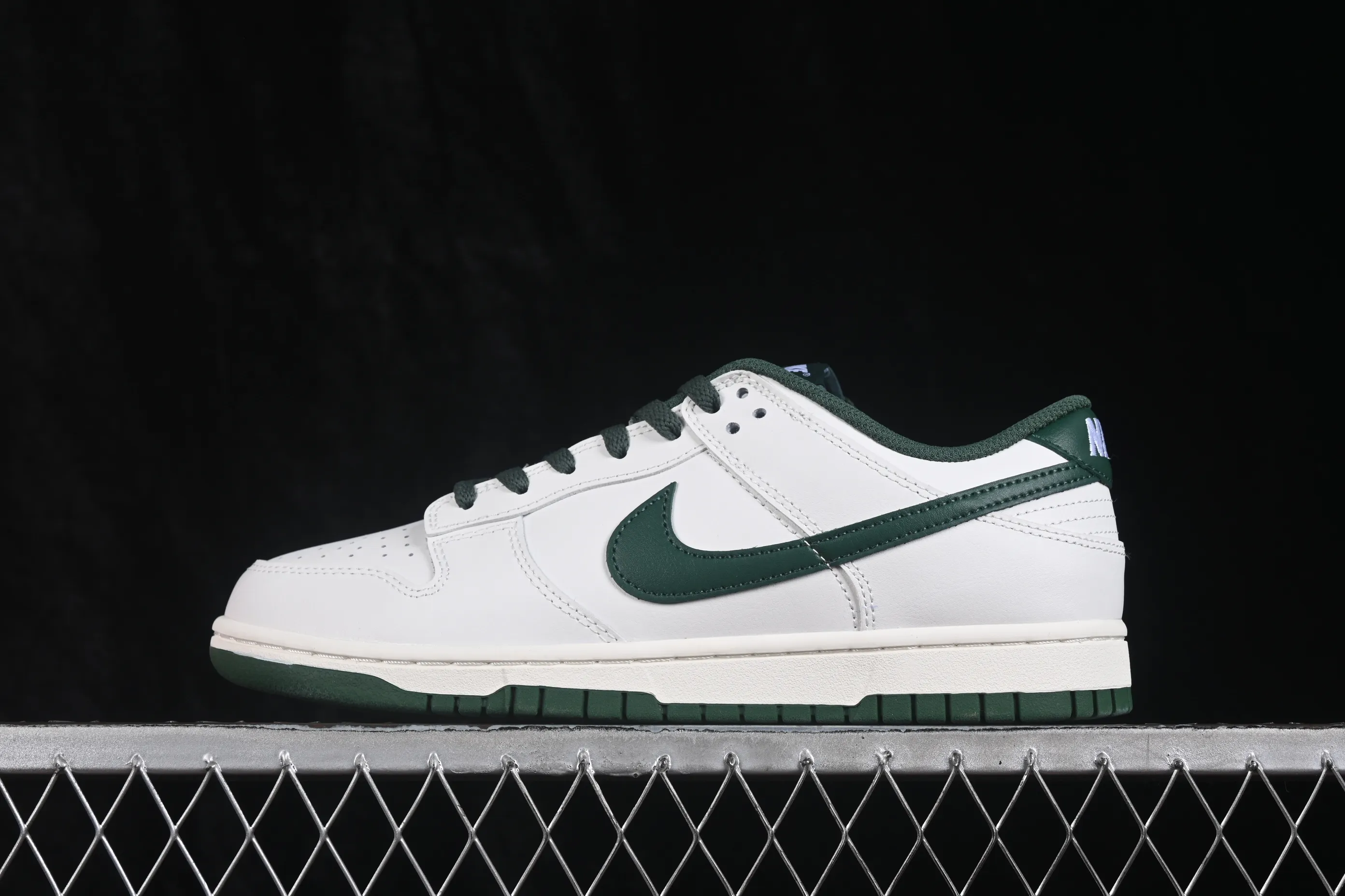 All categories Nk SB Dunk series Nk SB Dunk Low low-top sneakers Nike SB Dunk Low white green low-top casual sneakers HF5441-115